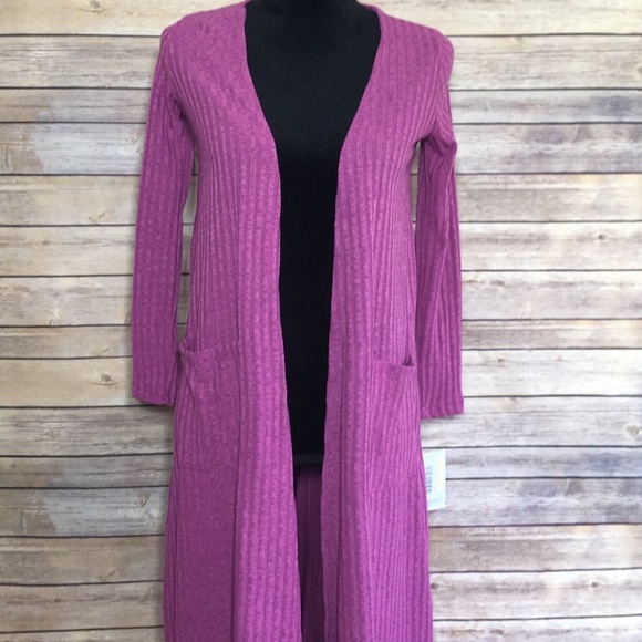 LuLaRoe Sweaters - LuLaRoe Sarah